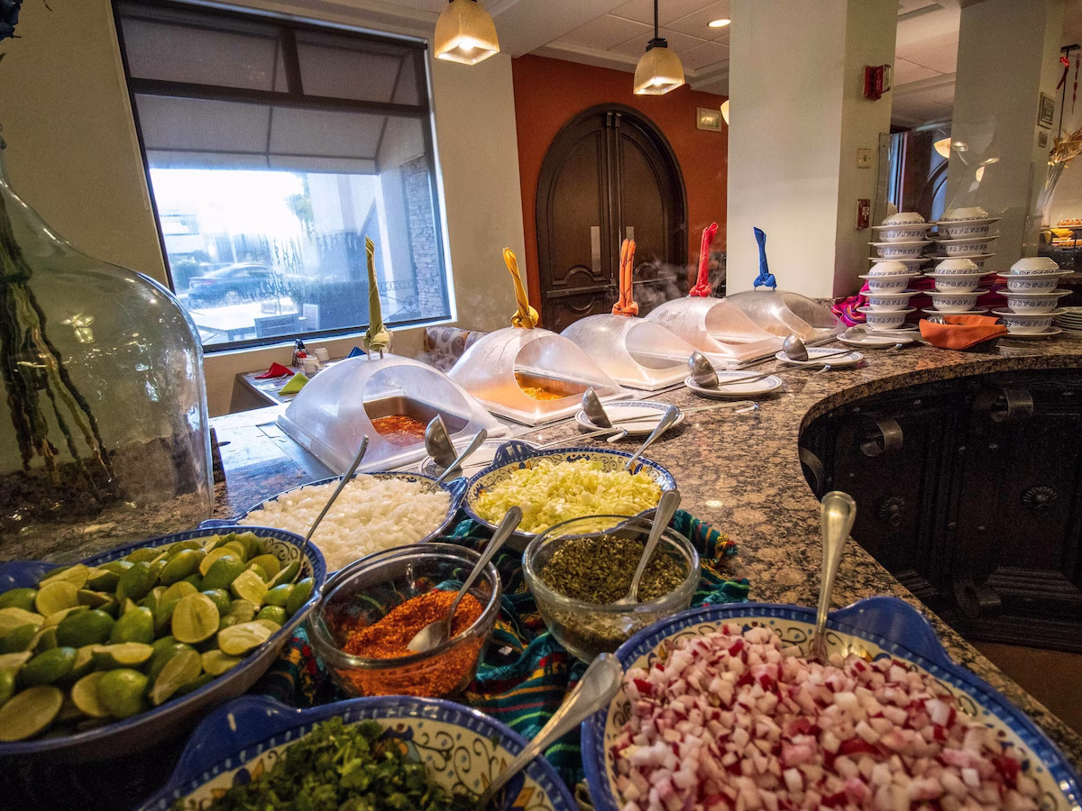 Hotel Araiza breakfast buffet
