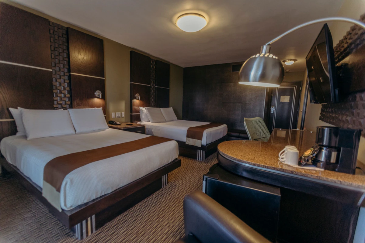Standard double room at Hotel Araiza