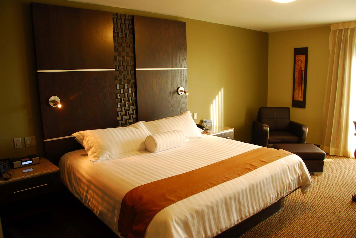 Standard single room